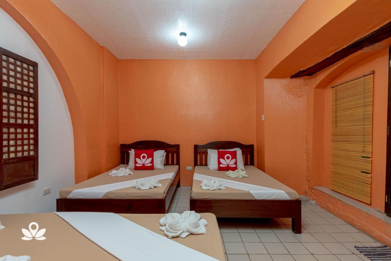 Zen Rooms Calle Crisologo Vigan City Exterior foto